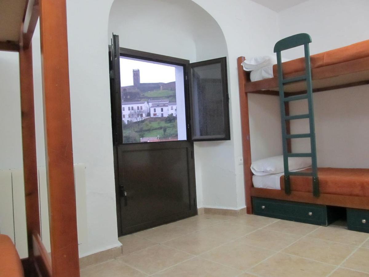 אלמונאסטר לה ריאל Albergue Rural Almonaster מראה חיצוני תמונה